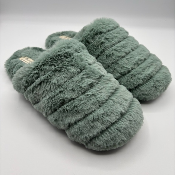 Madewell Quilted Scuff Slippers 9 Sage Mist Recycled Faux Fur - Picture 1 of 6